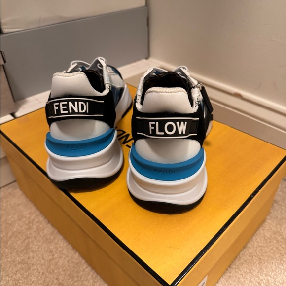 Fendi Flow sneaker 
White & blue Lycra® low top - Picture 4 of 6